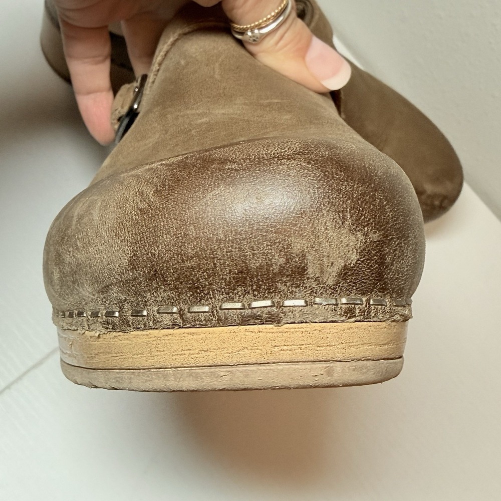 Dansko Berry Mushroom Burnished Nubuck Leather Convertible Clog Mule Sz 38 US 8 - Picture 5 of 11